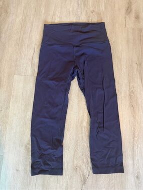 Lululemon women’s align legging ' High waist Capri size 6